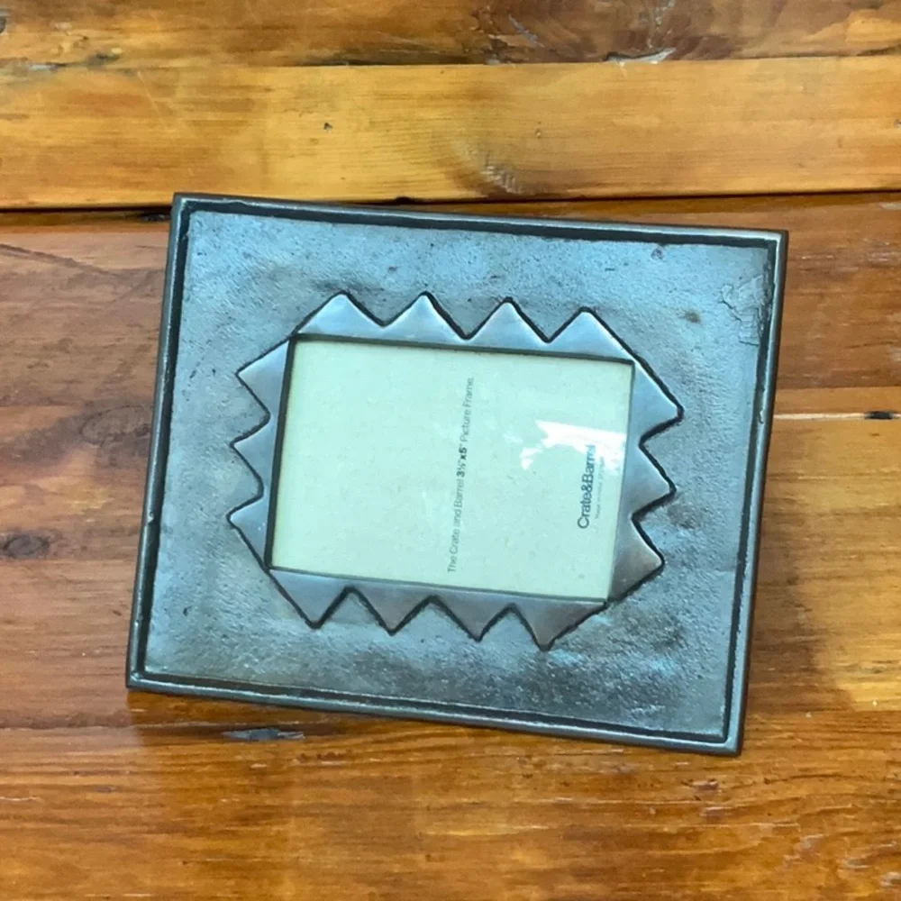 Crate&Barrel nwot metal